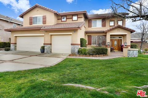 14697 Reservoir Rd, Fontana, CA 92336
