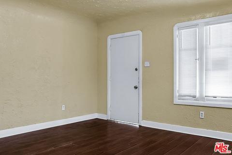 230 E Caldwell St, Compton, CA 90220 photo 10
