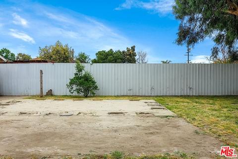 230 E Caldwell St, Compton, CA 90220 photo 31