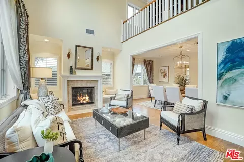 2842 Dunleer Pl, Los Angeles, CA 90064