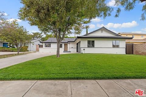 17411 Hiawatha St, Granada Hills, CA 91344