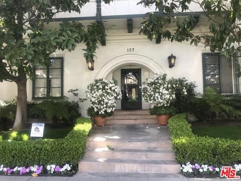 137 S Roxbury Dr, Beverly Hills, CA 90212