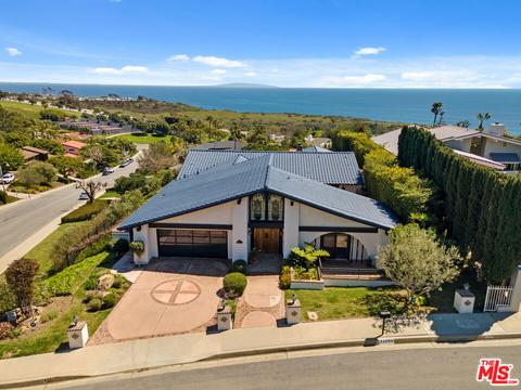24604 Blue Dane Ln, Malibu, CA 90265