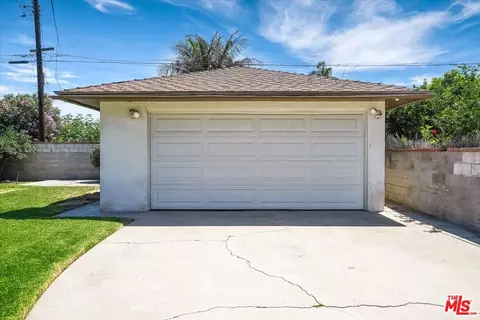 1012 S Stoneacre Ave, Compton, CA 90221 photo 32