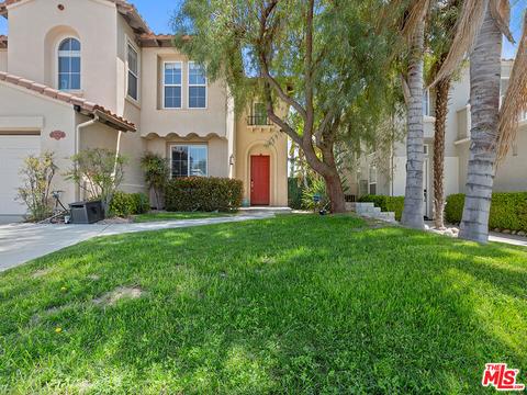 26068 Twain Pl, Stevenson Ranch, CA 91381