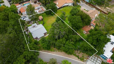 21435 Golondrina St, Woodland Hills, CA 91364