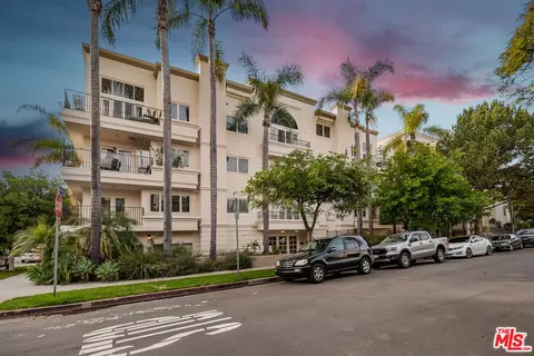 435 S Arnaz Dr #PH302, Los Angeles, CA 90048