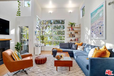 2318 2nd St #2, Santa Monica, CA 90405