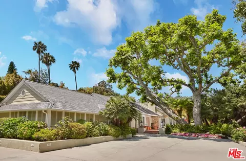 10957 Bellagio Rd, Los Angeles, CA 90077