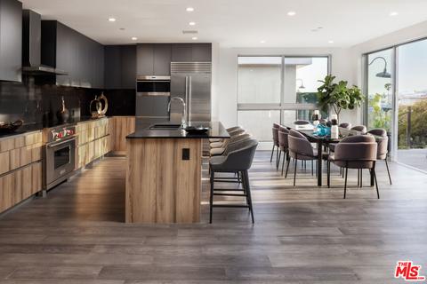 728 N Sweetzer Ave #402, West Hollywood, CA 90069