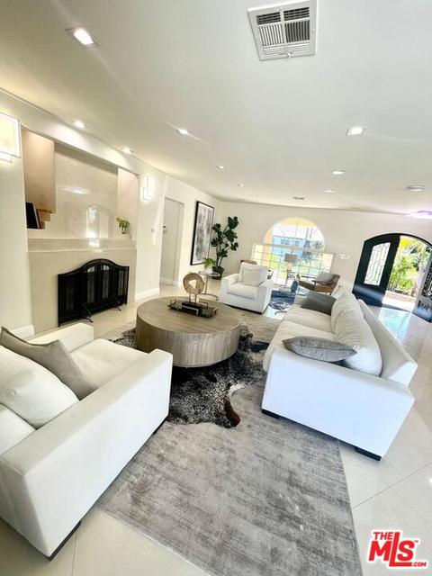 1416 Pandora Ave, Los Angeles, CA 90024