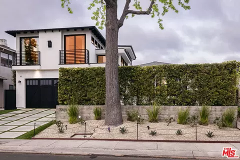 7728 Henefer Ave, Los Angeles, CA 90045