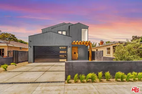 1065 Amoroso Pl, Venice, CA 90291