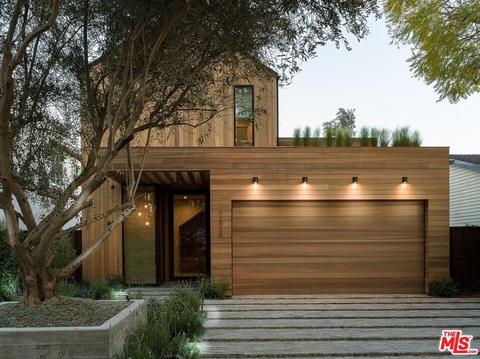 12138 Cantura St, Studio City, CA 91604