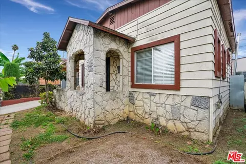 522 W 88th Pl, Los Angeles, CA 90044