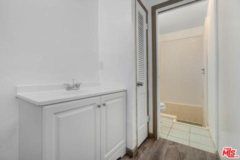 37170 Rabbit Springs Rd, Lucerne Valley, CA 92356 photo 8