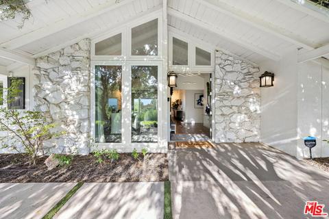 25021 Jim Bridger Rd, Hidden Hills, CA 91302