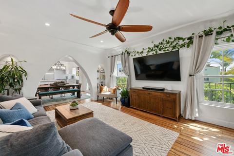 500 N Genesee Ave, Los Angeles, CA 90036