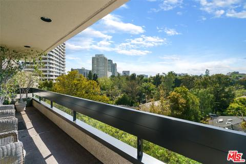 10551 Wilshire Blvd #602, Los Angeles, CA 90024