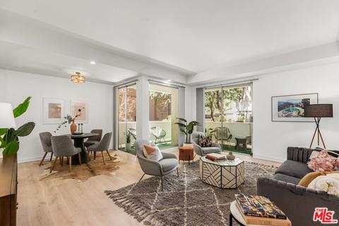7250 Franklin Ave #210, Los Angeles, CA 90046