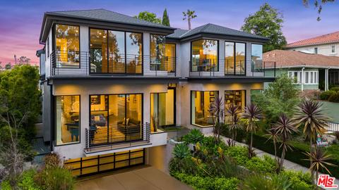 2301 Duxbury Cir, Los Angeles, CA 90034