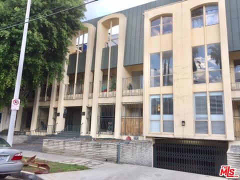 1820 Canyon Dr #303, Hollywood, CA 90028