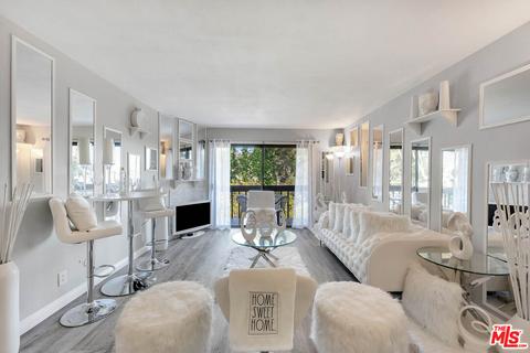 22100 Burbank Blvd #300A, Woodland Hills, CA 91367