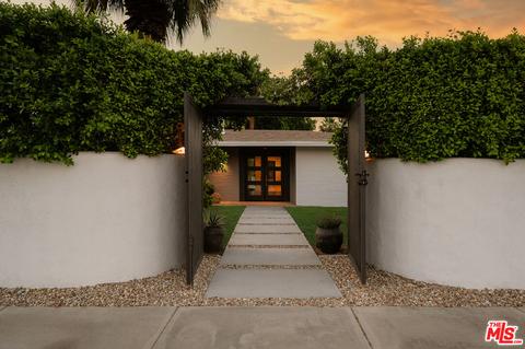 1250 E Mesquite Ave, Palm Springs, CA 92264