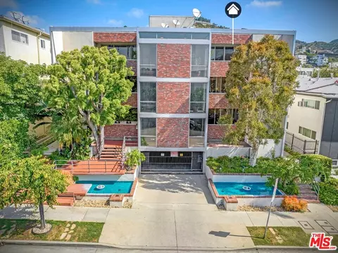 7949 Selma Ave #15, Los Angeles, CA 90046