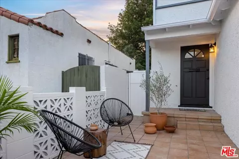 12907 Zanja St, Los Angeles, CA 90066