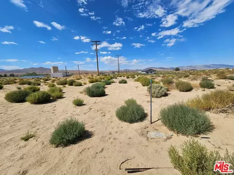 7792 Cinnabar Rd, Mojave, CA 93519 photo 19