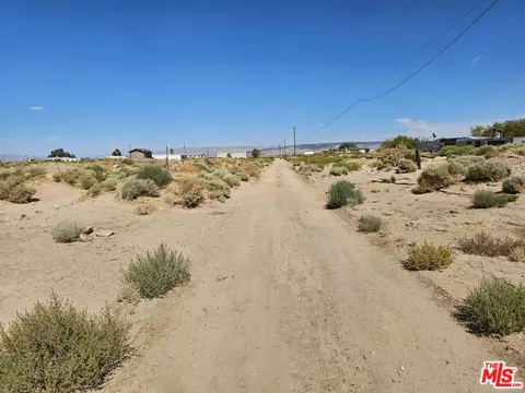 7792 Cinnabar Rd, Mojave, CA 93519 photo 16