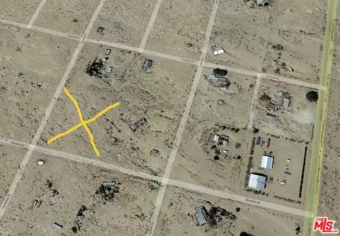 7792 Cinnabar Rd, Mojave, CA 93519 photo 9