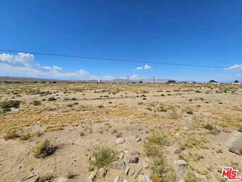 7792 Cinnabar Rd, Mojave, CA 93519 photo 14