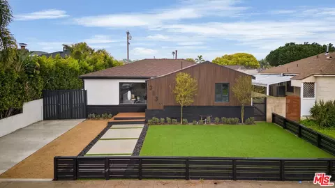 3937 Redwood Ave, Los Angeles, CA 90066