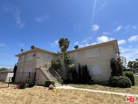 8722 Ramsgate Ave, Los Angeles, CA 90045