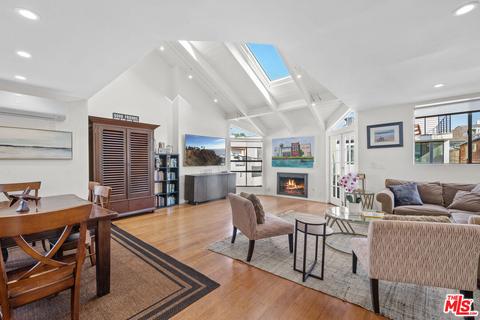 30 Voyage St, Marina Del Rey, CA 90292