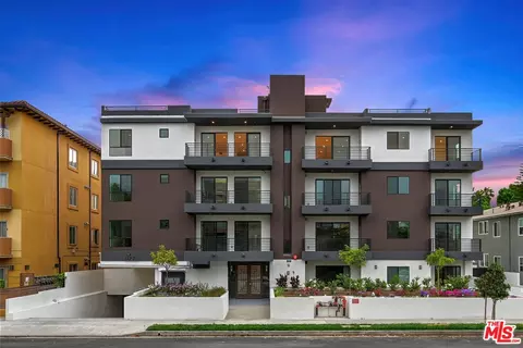 1123 S Shenandoah St #404, Los Angeles, CA 90035