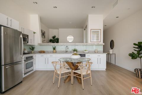 1100 Wilshire Blvd #1910, Los Angeles, CA 90017