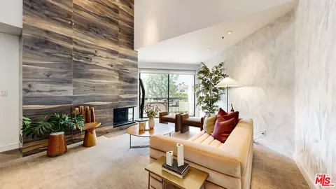 2131 Century Park Ln #411, Los Angeles, CA 90067