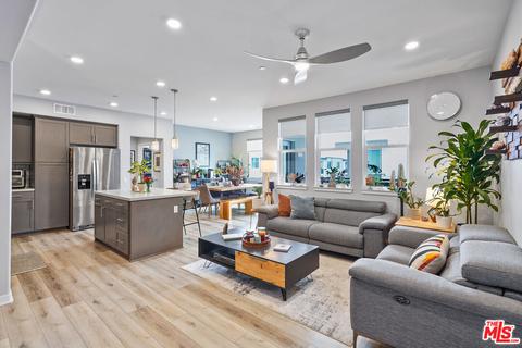 9352 Solaire Pl, Rancho Cucamonga, CA 91730