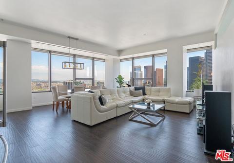 1100 Wilshire Blvd #2806, Los Angeles, CA 90017
