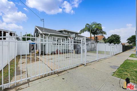 530 W 49th Pl, Los Angeles, CA 90037