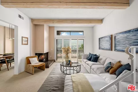 1676 Michael Ln, Pacific Palisades, CA 90272