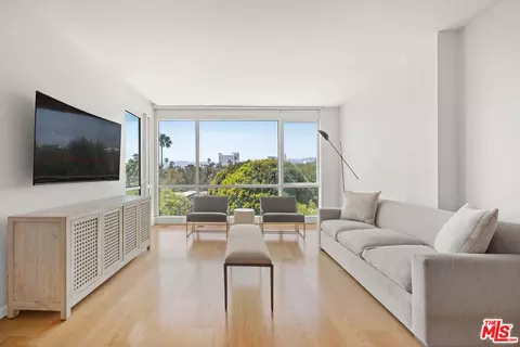 1705 Ocean Ave #406, Santa Monica, CA 90401