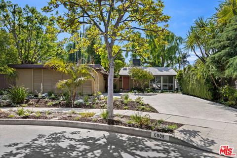 6505 Quartz Ave, Woodland Hills, CA 91367