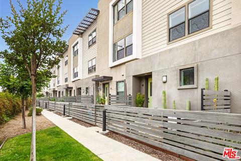 3901 Eagle Rock Blvd #22, Los Angeles, CA 90065