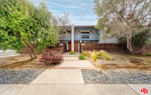8327 Pershing Dr, Playa Del Rey, CA 90293