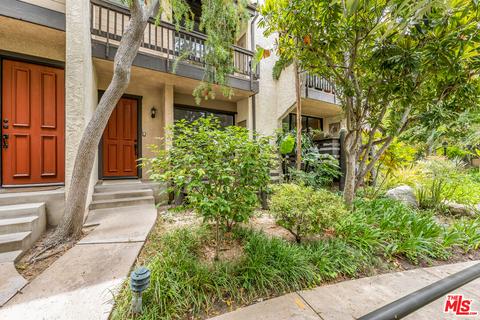 21821 Burbank Blvd #157, Woodland Hills, CA 91367