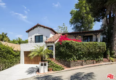 3124 Barbara Ct, Los Angeles, CA 90068